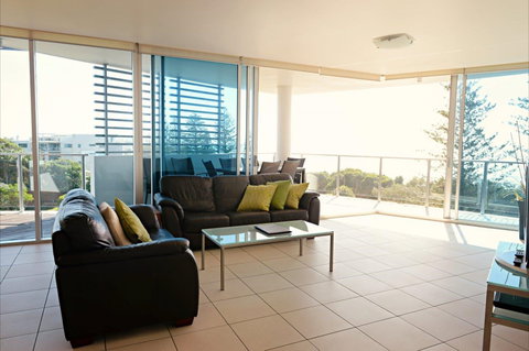Manta Bargara Resort - Accommodation QLD 2