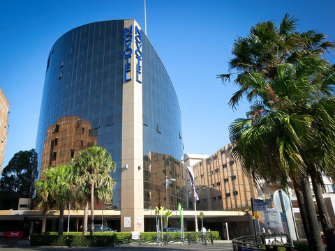 Novotel Sydney Parramatta - Accommodation QLD 0
