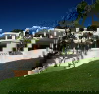 Raes on Wategos - Accommodation QLD