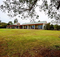 Rothbury Escape - Accommodation QLD