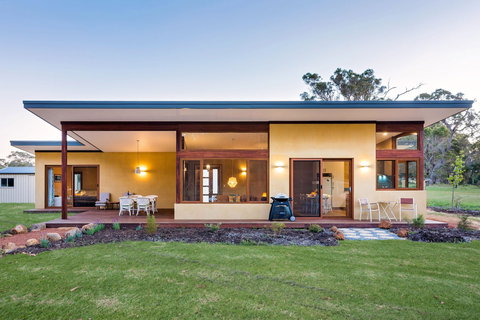 Sativa Sanctuary Forest View - Accommodation QLD 0