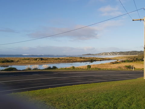 Surfside Backpacker - Accommodation QLD 1