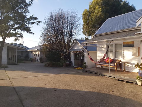 Surfside Backpacker - Accommodation QLD 2