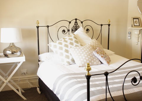 The Matchbox House Bed And Breakfast - Accommodation QLD 1