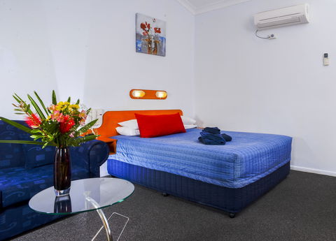 The Rest Point Motor Inn And Hereford Steakhouse Char Grill - Accommodation QLD 2