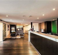 The Waverley International Hotel - Accommodation QLD