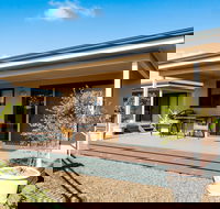 Tumby Villas - Accommodation QLD