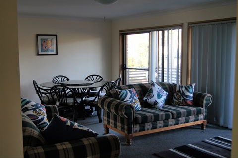 Ulladulla Rennies Beach House And Studio - Accommodation QLD 2
