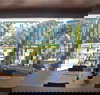 Waterfront Heaven - Accommodation QLD