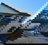 20 Albatross Ave - Hayborough - Accommodation QLD