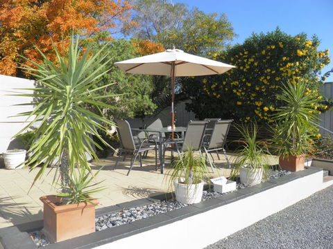 7th Street Motel - Accommodation QLD 2