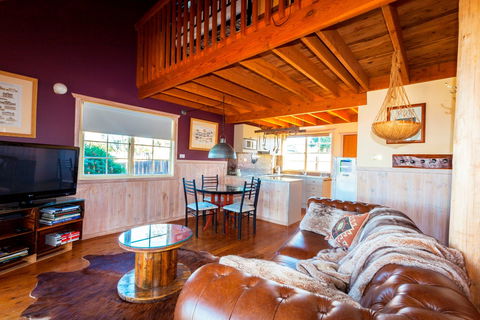 Aarlaur 1 - Accommodation QLD 1