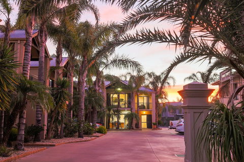 Aquarius Apartments - Accommodation QLD 0