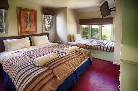 Aspect 2a - Accommodation QLD 2