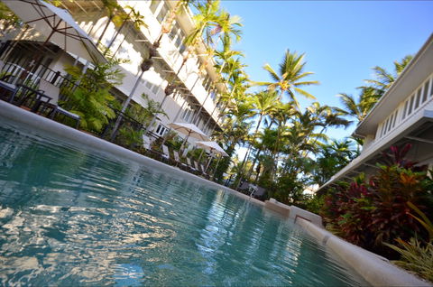 Balboa Apartments - Accommodation QLD 1