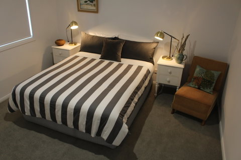 Barefoot Beach House - Accommodation QLD 2