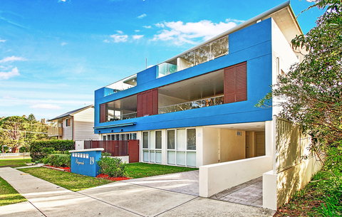 Bayreach Three - Accommodation QLD 0