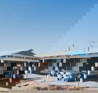 Bay Beach House - Accommodation QLD