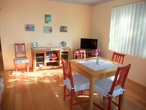 Beach Stay Dee Why - Accommodation QLD 1