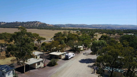 Beautiful Valley Caravan Park - Accommodation QLD 2
