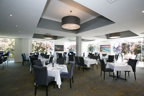 Best Western Plus Apollo International Hotel - Accommodation QLD 2