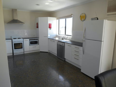 Blue Door Retreat - Accommodation QLD 1