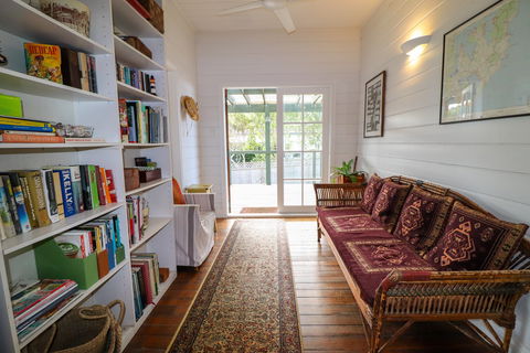 By The Beach At Catho - Accommodation QLD 1
