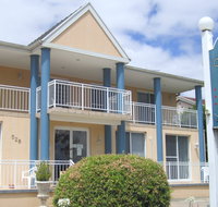 Canberran Lodge - Accommodation QLD