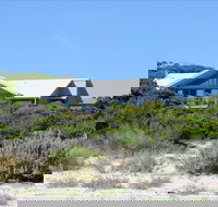 Cassini Beach House - Accommodation QLD