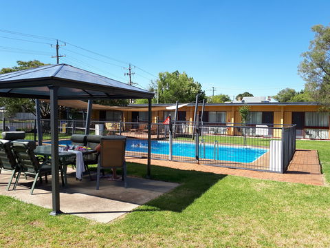 Cootamundra Gardens Motel - Accommodation QLD 1