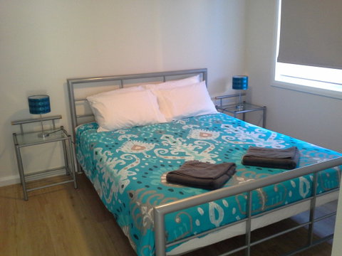 Cozzys Condo Luxury Beach House - Accommodation QLD 1