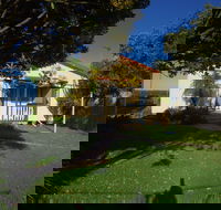 Crystal Blue - Accommodation QLD