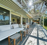 CUB Country House - Berry - Accommodation QLD