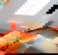 Ella May Holiday Flats - Accommodation QLD