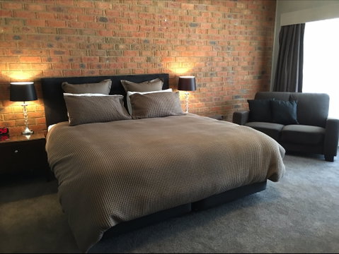 Federation Motor Inn - Accommodation QLD 1