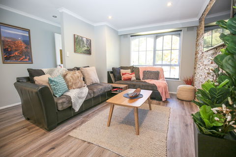 Fioras On Delany - Accommodation QLD 1
