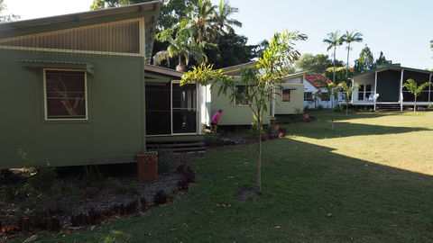 Gindabara - Accommodation QLD 2
