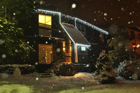 Kilimanjaro Alpine Apartments - Accommodation QLD 1