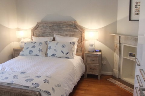 Manly Seaside Cottage - Accommodation QLD 2