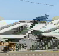 Merewether Beach House B and B - Accommodation QLD
