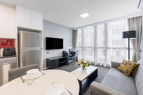 Meriton Suites Adelaide Street, Brisbane - Accommodation QLD 2