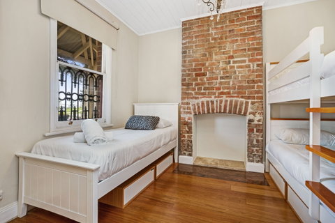 Newcastle Executive Homes - Oceanview Terrace - Accommodation QLD 2
