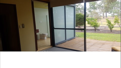 Punters Vineyard Retreat - Accommodation QLD 2