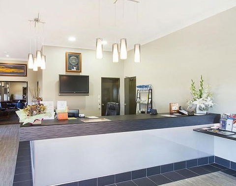 Quality Inn Parkes International - Accommodation QLD 2