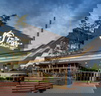 Quality Hotel Dickson - Accommodation QLD