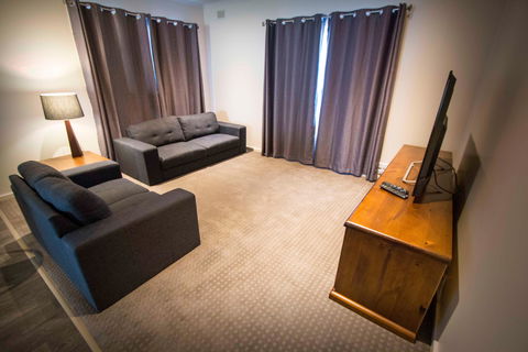 River View Rest - Accommodation QLD 1