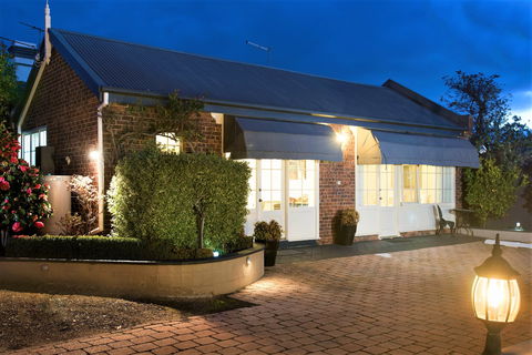Rose Cottage - Accommodation QLD 0