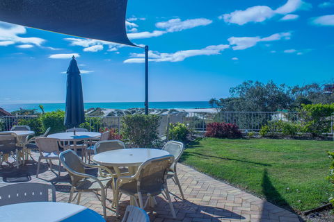 Sandcastles On Currumbin Beach - Accommodation QLD 2