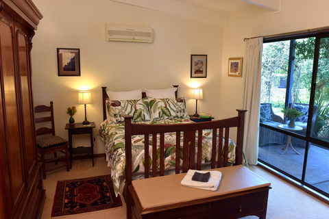 Swanpool Creek Bed And Breakfast - Accommodation QLD 1