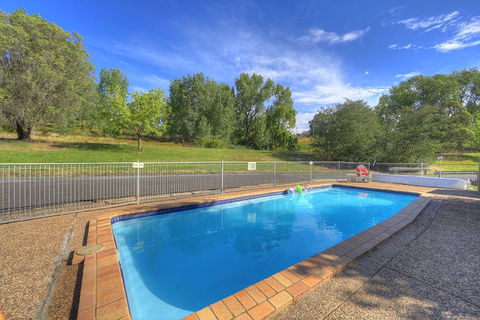 Talbingo Tourist Caravan Park - Accommodation QLD 2